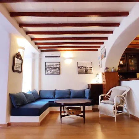 Bougainvillea Typical Town House - Private Rooftop Mykonos Town