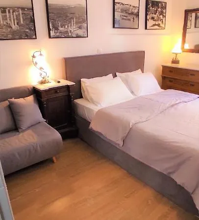 Bougainvillea Typical Town House - Private Rooftop 別荘 Mykonos Town