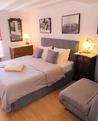 בית נופש Bougainvillea Typical Town House - Private Rooftop Mykonos Town