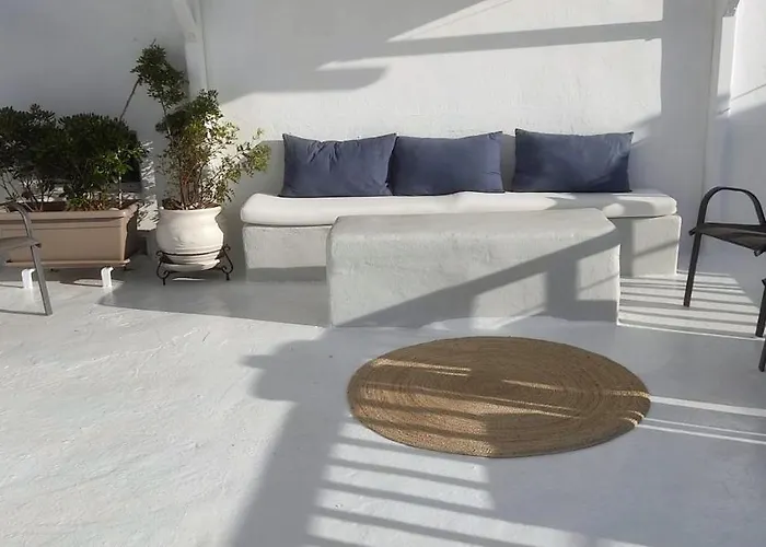 Bougainvillea Typical Town House - Private Rooftop בית נופש Mykonos Town