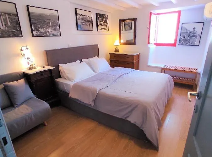 Bougainvillea Typical Town House - Private Rooftop Ferienhaus